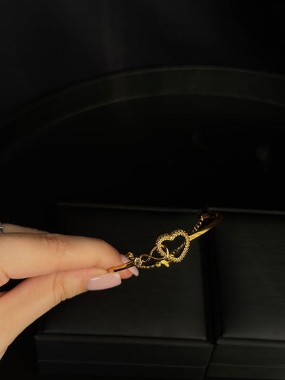 Złota bransoletka z sercem – pozłacana 18K złotem, elegancki prezent + kartka z wyznaniem